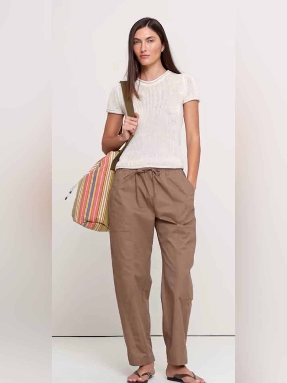 Banana Republic COTTON POPLIN BARREL PULL-ON PANT Shitake Taupe size XXS